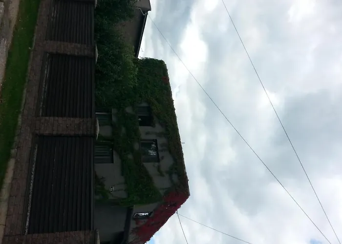 Eha Suija Pensjonat *